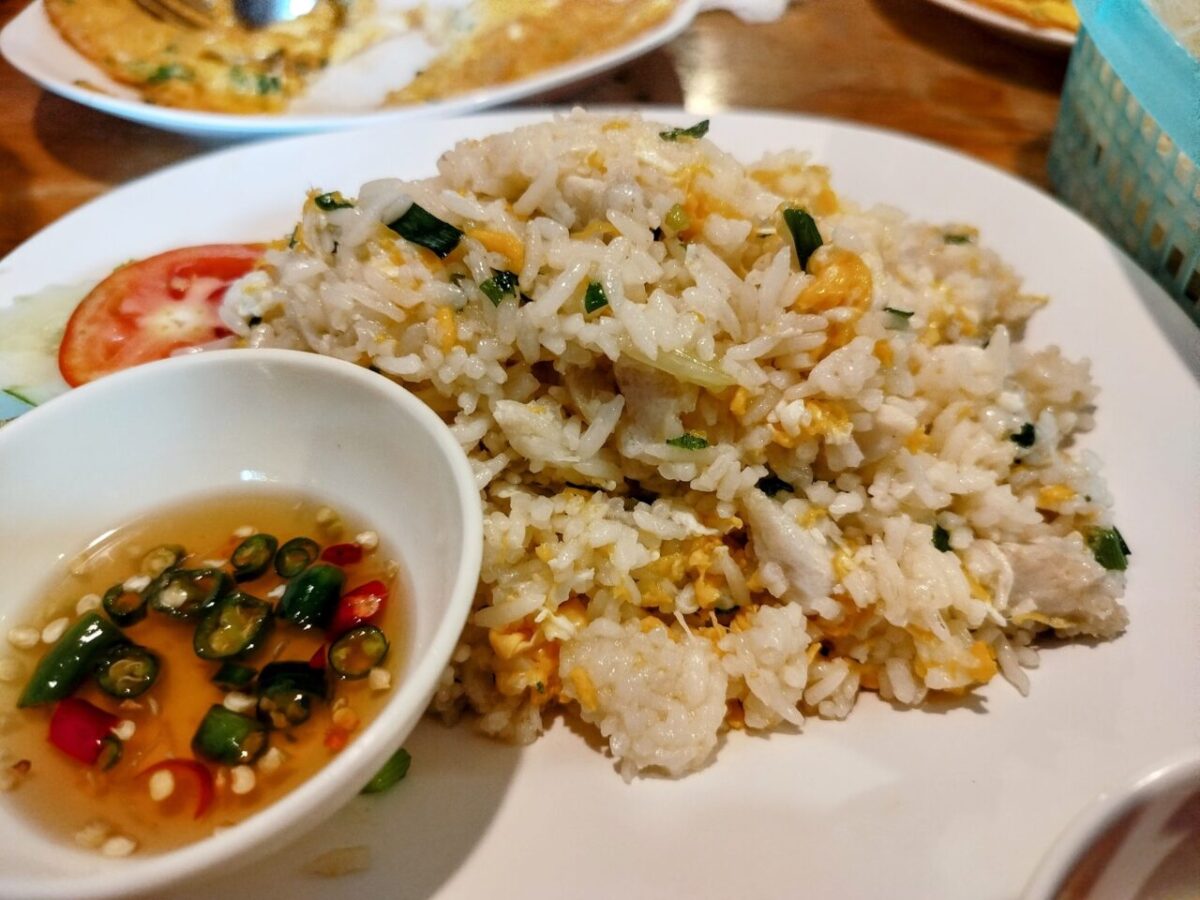 バーンイサーン-蟹チャーハン