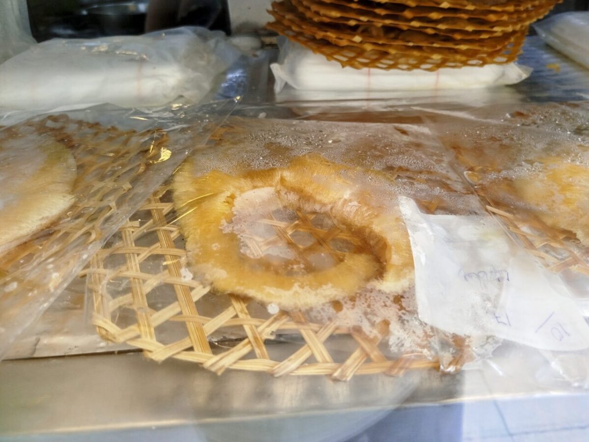 フカヒレ丸ごと